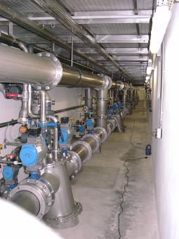 06220106.jpg (18657 Byte)